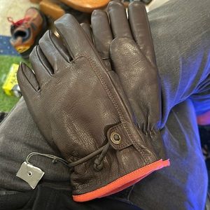 Hestra gloves size 8 unworn with tag lambskin